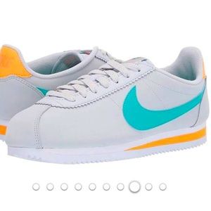 NWT Woman’s Nike Classic Cortez Leather Sneakers